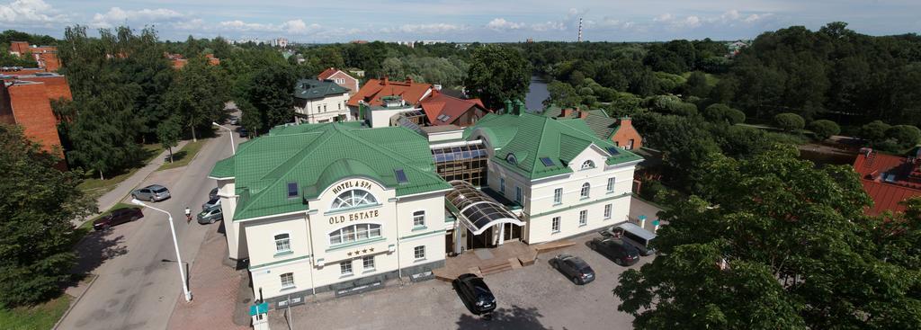 Old Estate Hotel & Spa Pskov Extérieur photo